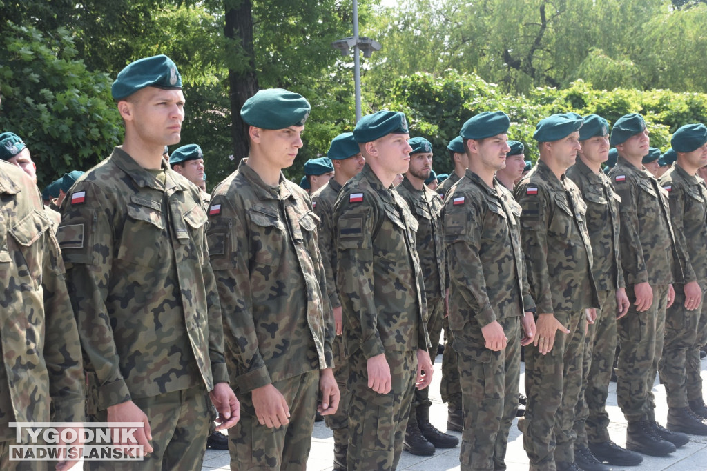 Święto 18. Brygady Artylerii w Nowej Dębie