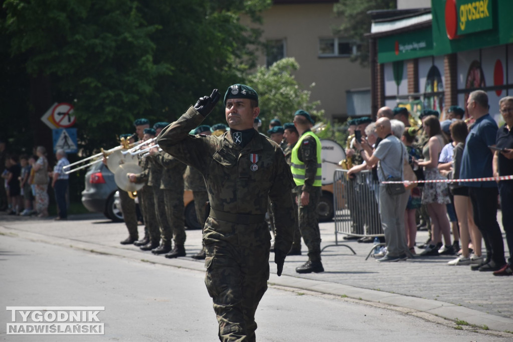 Święto 18. Brygady Artylerii w Nowej Dębie