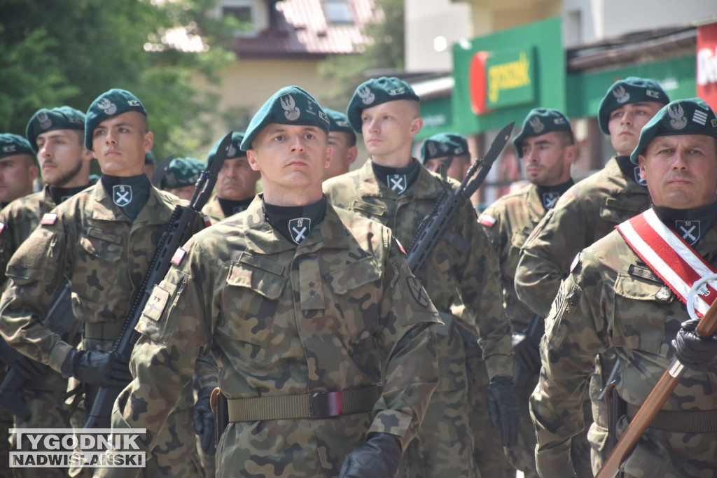 Święto 18. Brygady Artylerii w Nowej Dębie