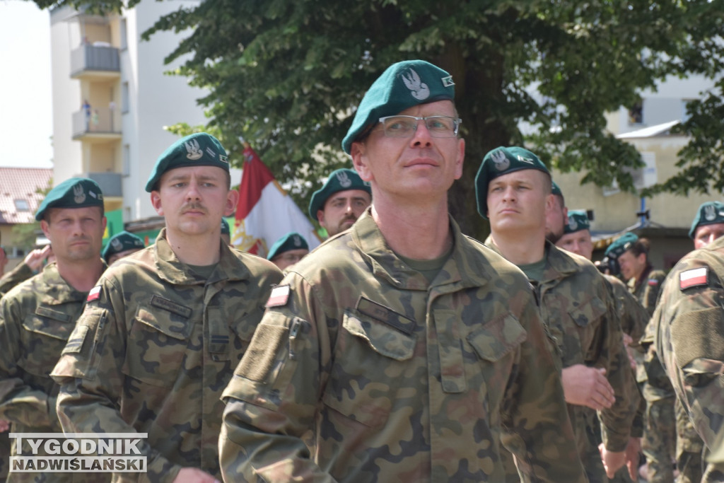 Święto 18. Brygady Artylerii w Nowej Dębie
