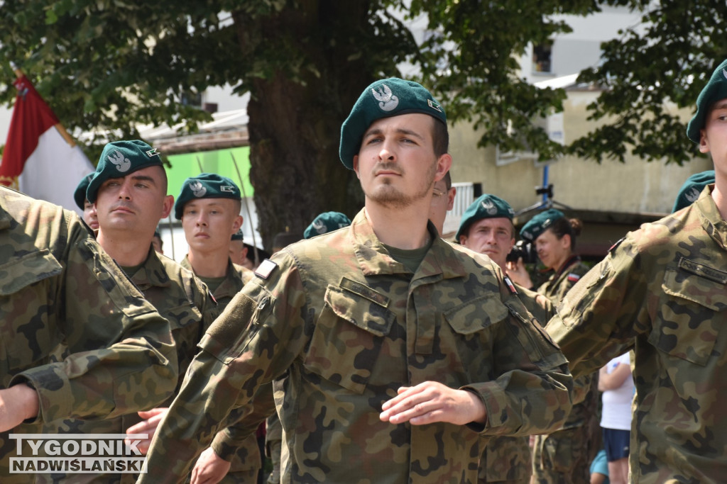 Święto 18. Brygady Artylerii w Nowej Dębie