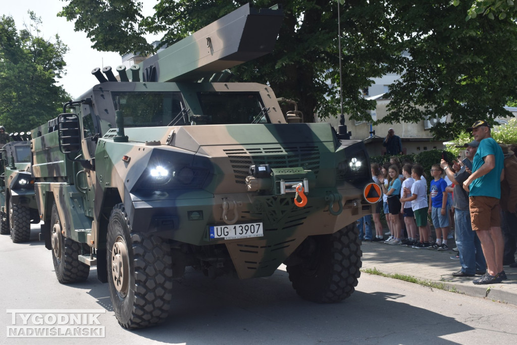 Święto 18. Brygady Artylerii w Nowej Dębie
