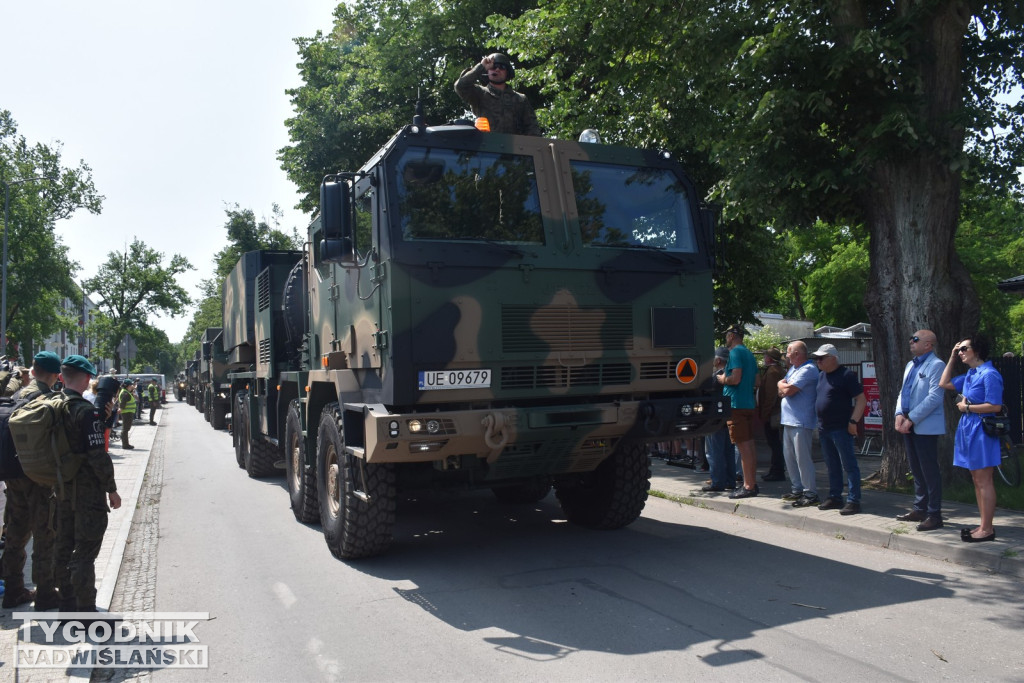Święto 18. Brygady Artylerii w Nowej Dębie