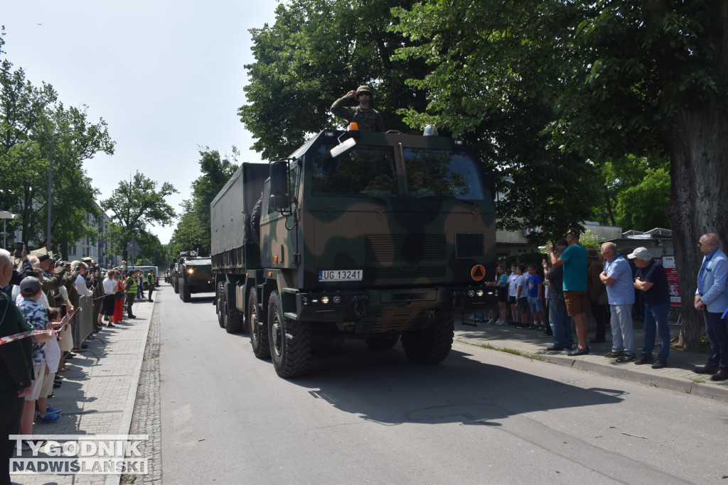 Święto 18. Brygady Artylerii w Nowej Dębie