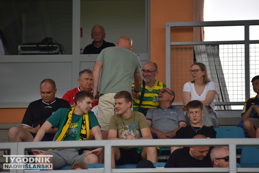 Zdjęcia z trybun Siarka - Wisła II