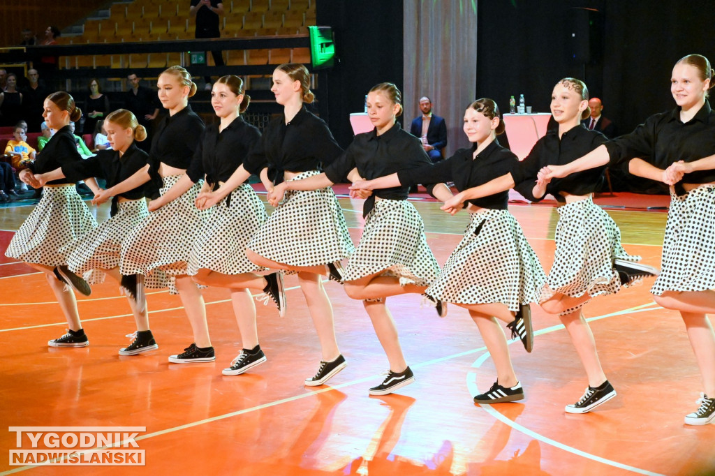 Turniej tańca towarzyskiego Samba w Tarnobrzegu