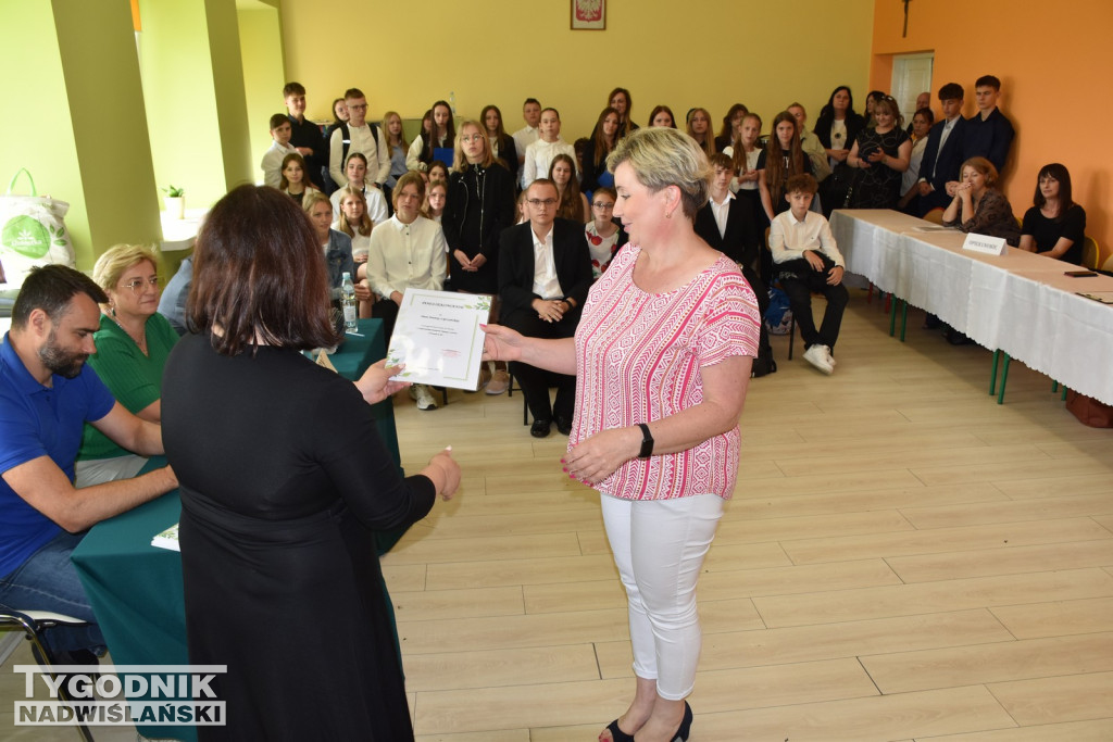 Finaliści Wojewódzkiego Konkursu Pięknego Czytania