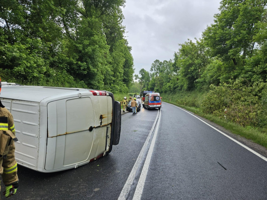 Wypadek na DK79 w Przybysławicach
