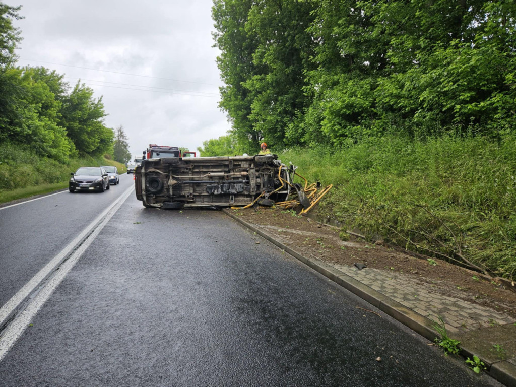 Wypadek na DK79 w Przybysławicach
