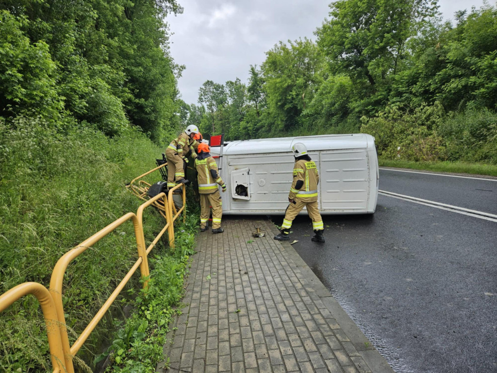 Wypadek na DK79 w Przybysławicach