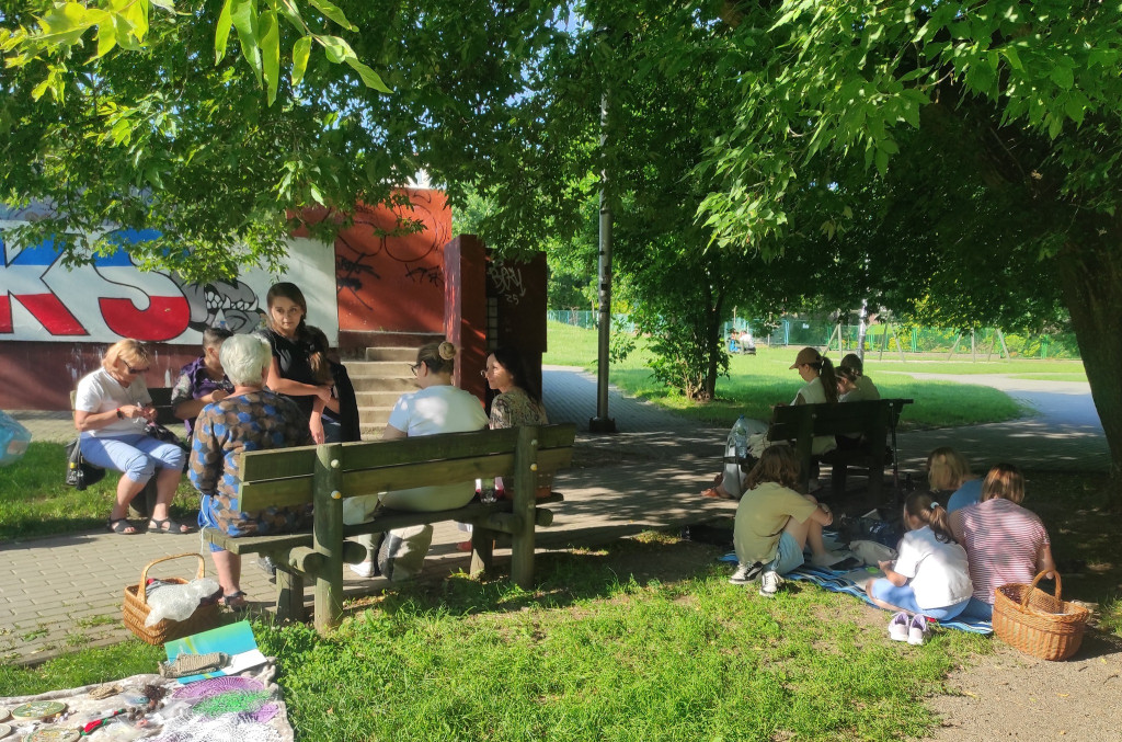 Dzień Dziergania w Miejscach Publicznych
