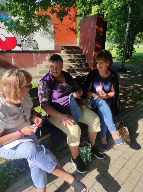 Dzień Dziergania w Miejscach Publicznych