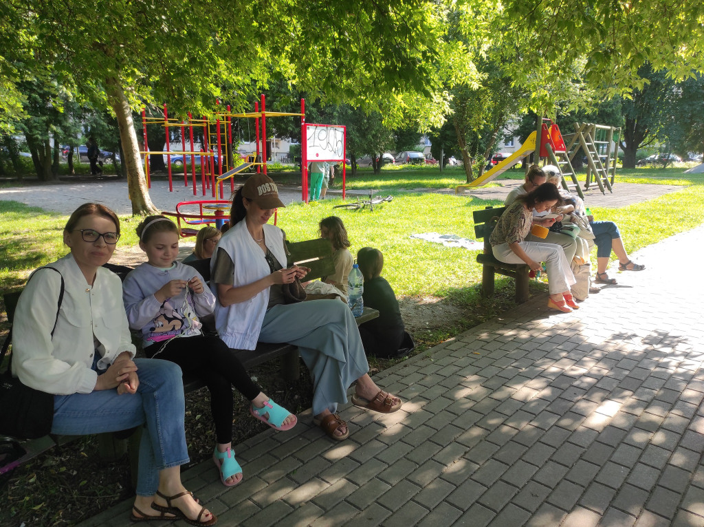 Dzień Dziergania w Miejscach Publicznych