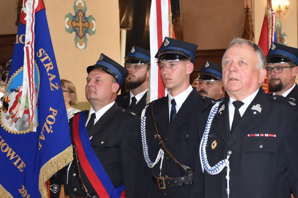 Pielgrzymka samorządowców i strażaków