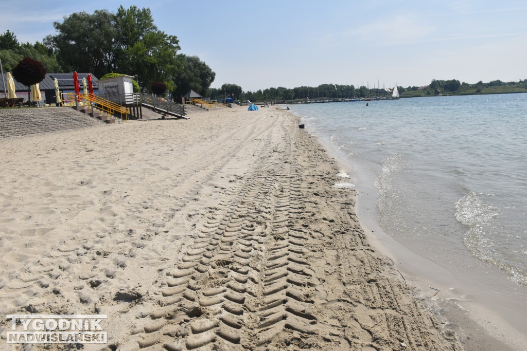 Nowy piasek nad Jeziorem Tarnobrzeskim