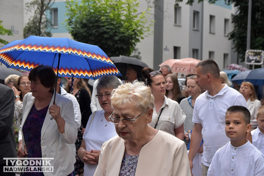 Procesja Bożego Ciała w Nowej Dębie