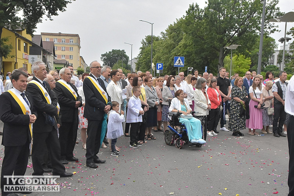 Procesja Bożego Ciała w Nowej Dębie