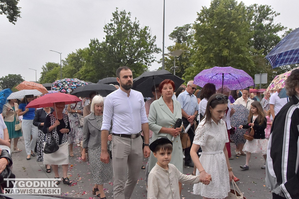 Procesja Bożego Ciała w Nowej Dębie