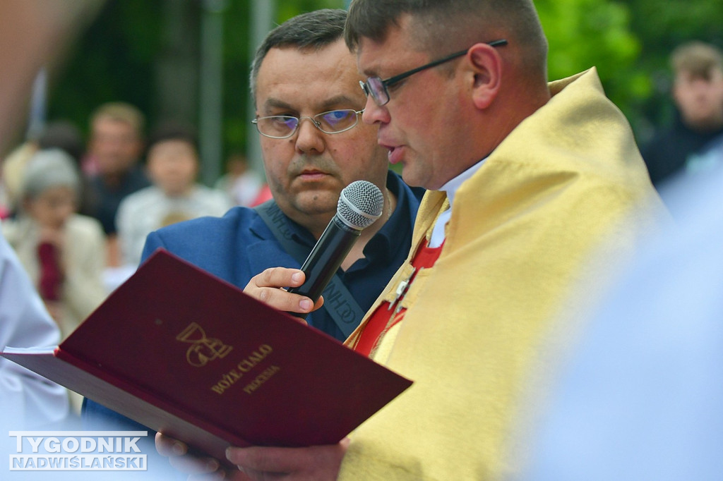 Procesja Bożego Ciała w Nowej Dębie