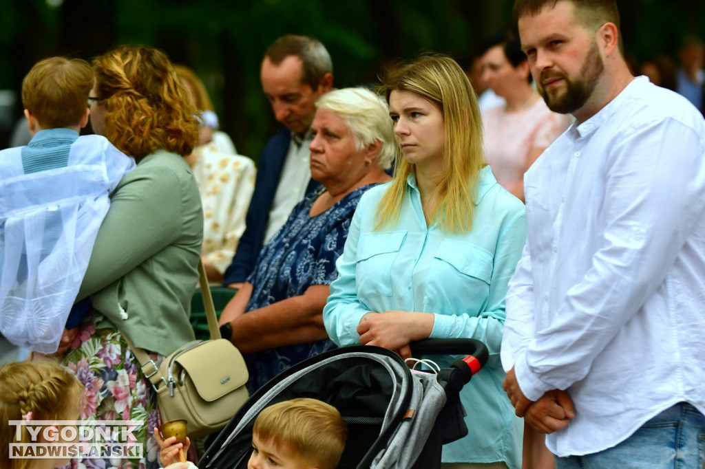 Procesja Bożego Ciała w Nowej Dębie