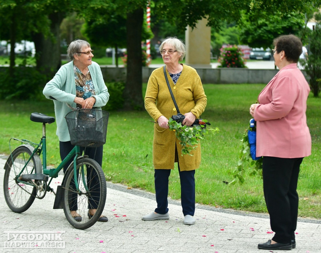 Procesja Bożego Ciała w Nowej Dębie