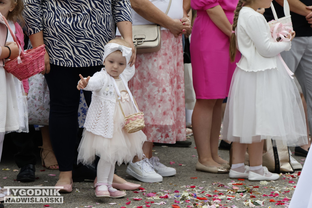 Procesja w Boże Ciało na osiedlu Sobów w Tarnobrzegu