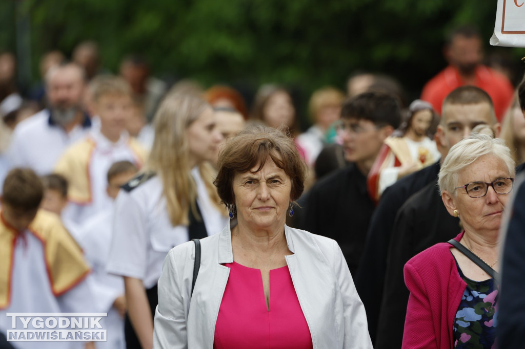 Procesja w Boże Ciało na osiedlu Sobów w Tarnobrzegu