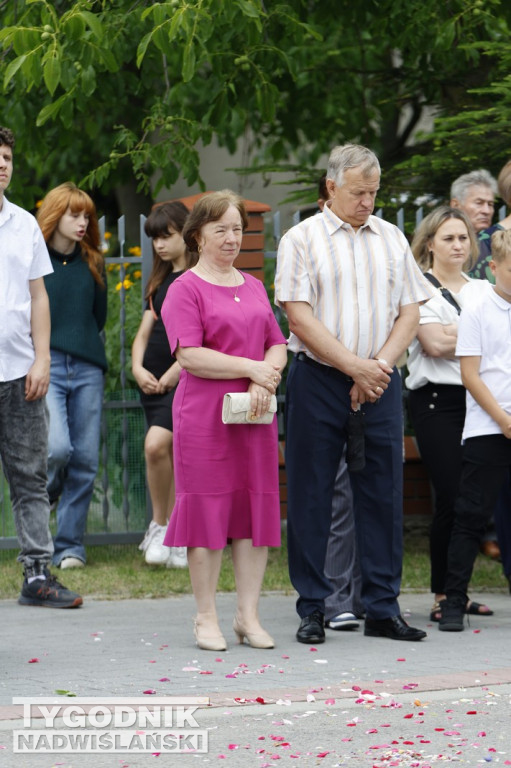 Procesja w Boże Ciało na osiedlu Sobów w Tarnobrzegu