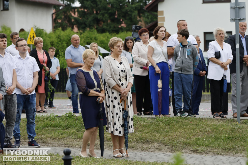 Procesja w Boże Ciało na osiedlu Sobów w Tarnobrzegu