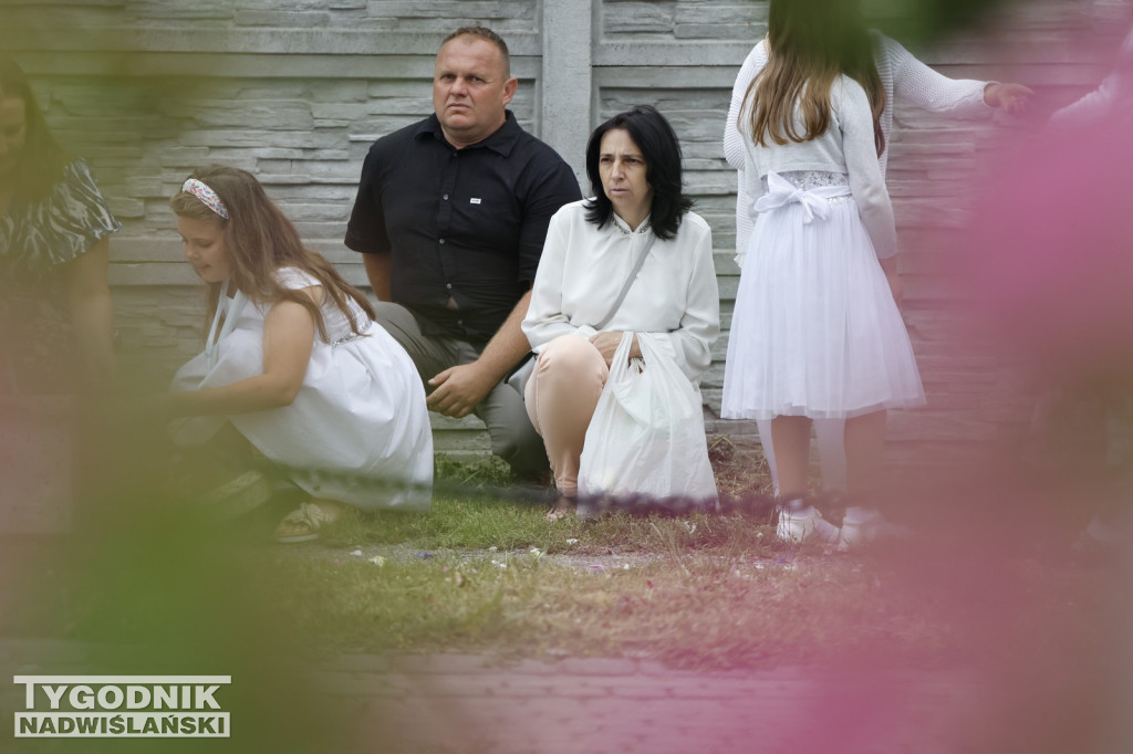 Procesja w Boże Ciało na osiedlu Sobów w Tarnobrzegu