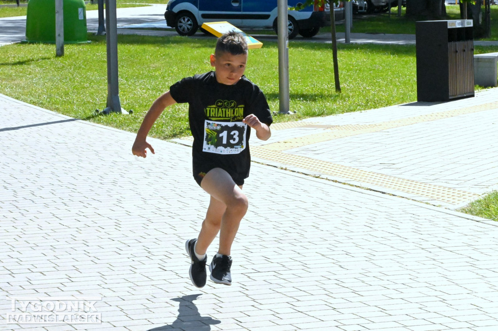 Triathlon Kids 2025 nad Jeziorem Tarnobrzeskim