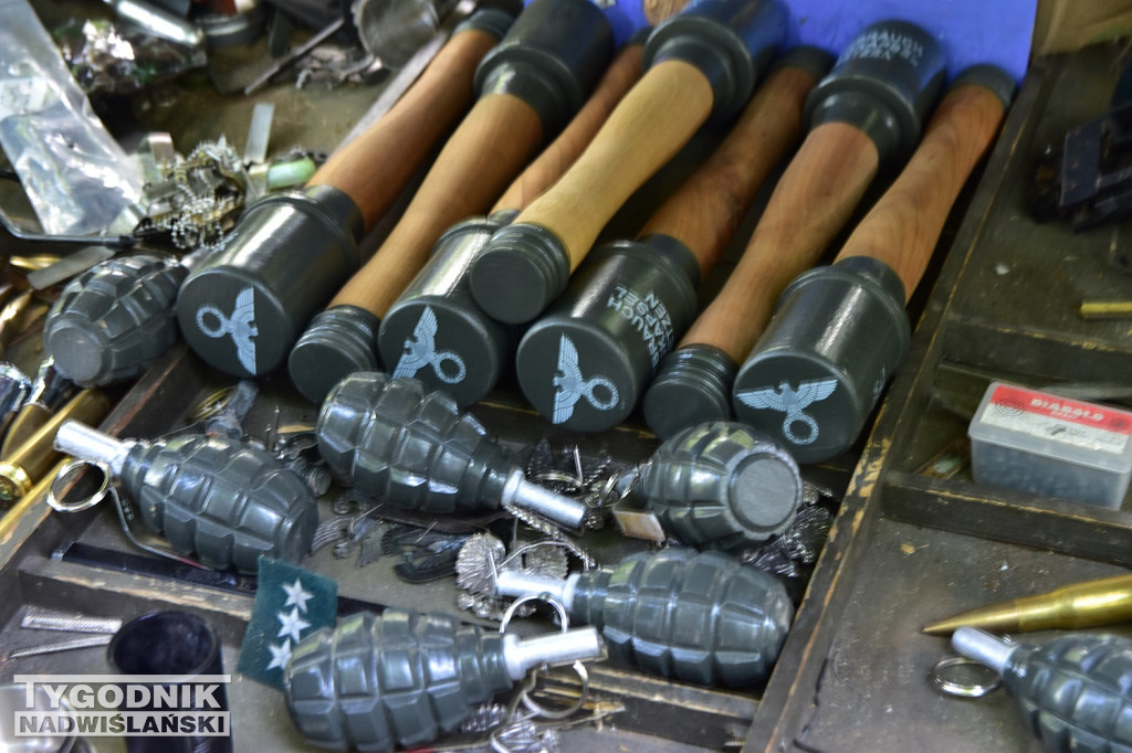 Drugi dzień Militariady w Nowej Dębie