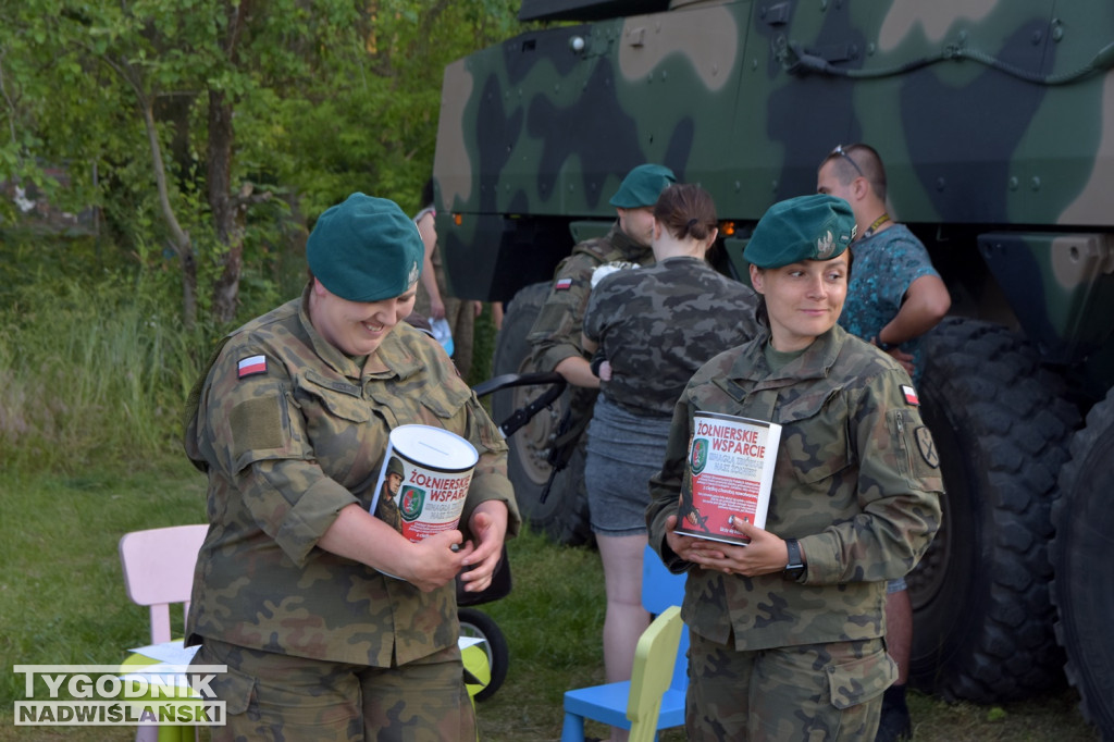 Drugi dzień Militariady w Nowej Dębie