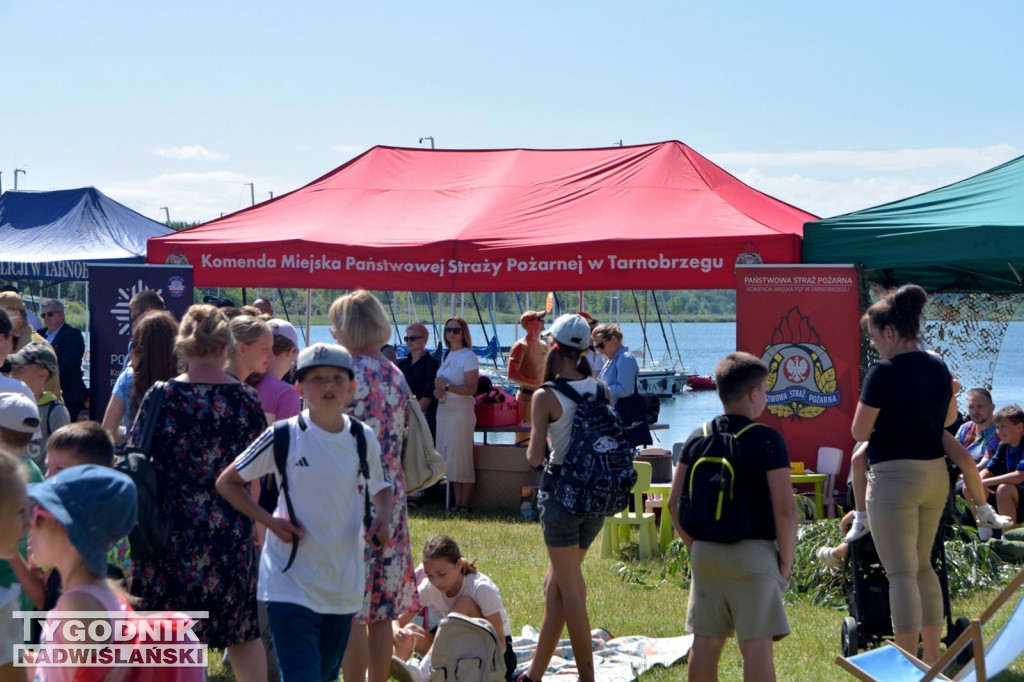 Ćwiczenia i piknik nad Jeziorem Tarnobrzeskim