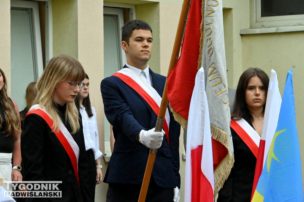 Zakończenie roku szkolnego w szkołach średnich