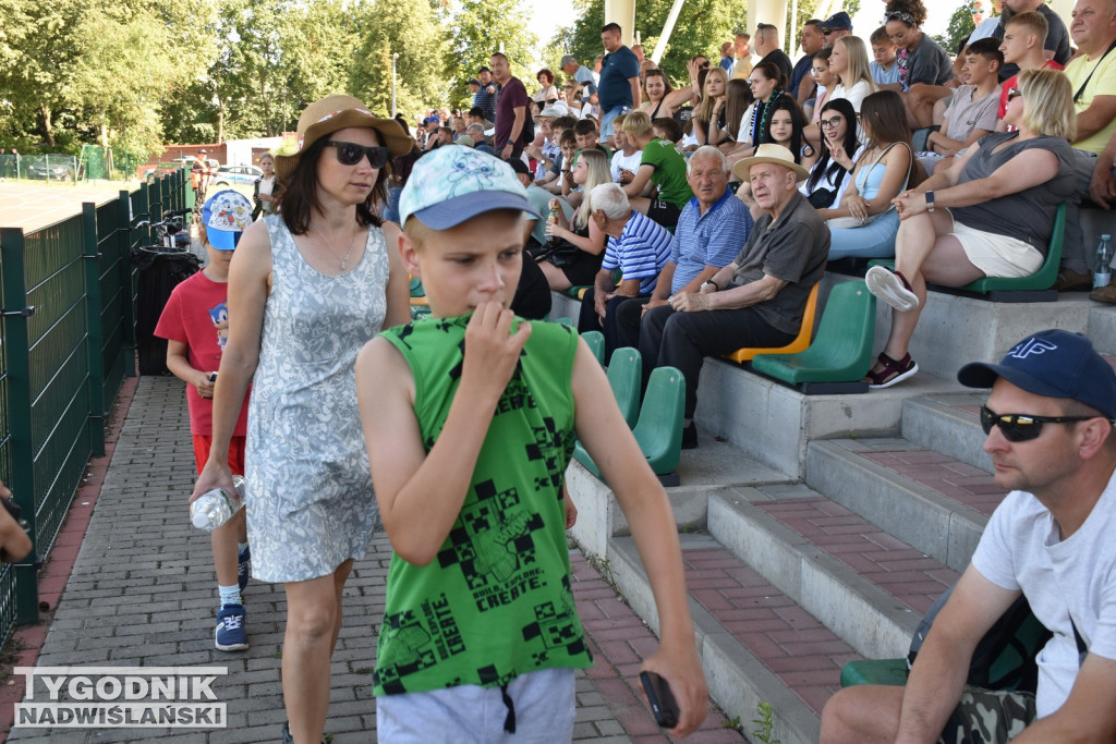 Zdjęcia z trybun meczu Pogoni Staszów z Ruchem Chorzów