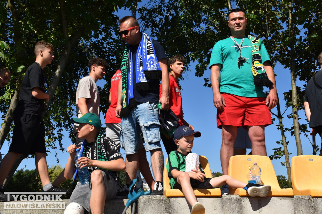 Zdjęcia z trybun meczu Pogoni Staszów z Ruchem Chorzów