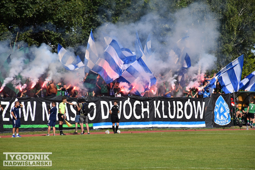 Zdjęcia z trybun meczu Pogoni Staszów z Ruchem Chorzów