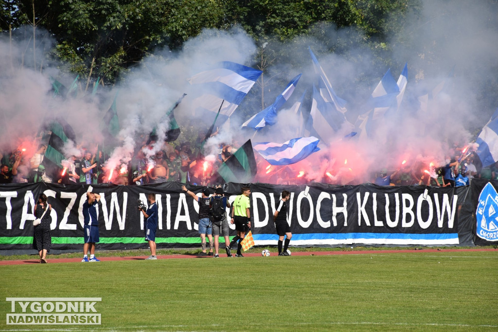Zdjęcia z trybun meczu Pogoni Staszów z Ruchem Chorzów