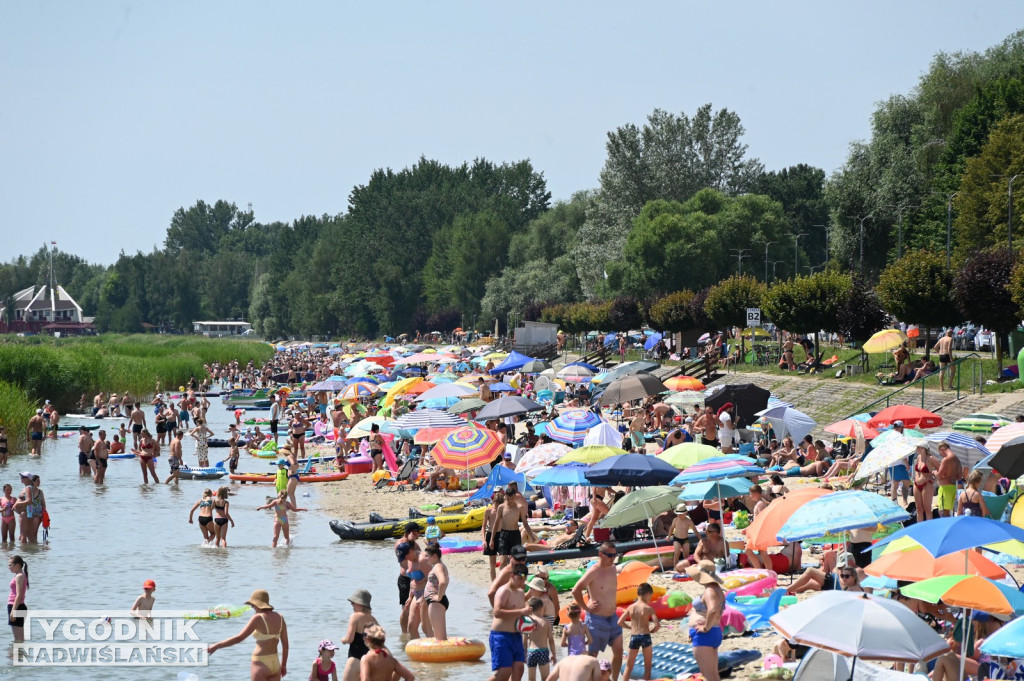 Tłumy nad Jeziorem Tarnobrzeskim - 6 lipca 2025