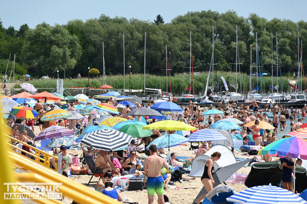 Tłumy nad Jeziorem Tarnobrzeskim - 6 lipca 2025