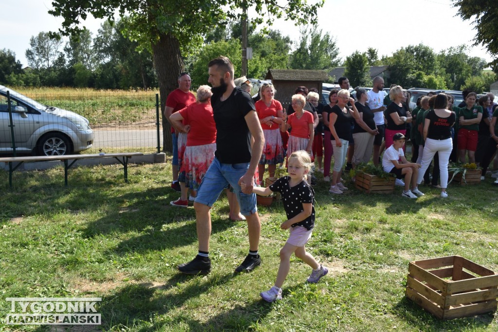 Olimpiada Kół Gospodyń Wiejskich w Śniekozach