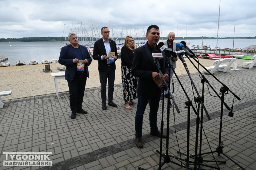 Start kampanii „Nad wodą z głową”