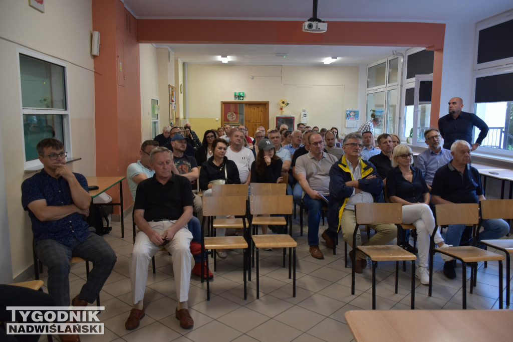 Spotkanie w sprawie budowy masztu w Sandomierzu