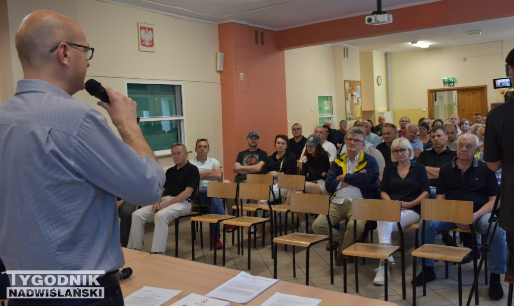 Spotkanie w sprawie budowy masztu w Sandomierzu