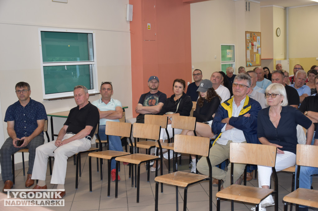Spotkanie w sprawie budowy masztu w Sandomierzu