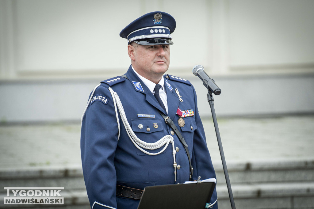Święto Policji w Stalowej Woli: służba z „stalową wolą”
