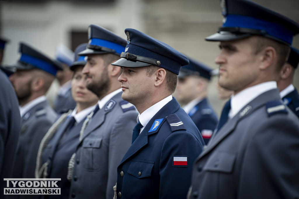 Święto Policji w Stalowej Woli: służba z „stalową wolą”