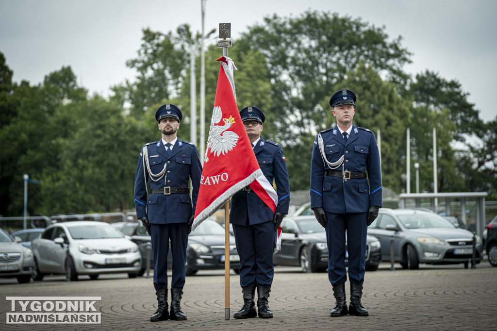 Święto Policji w Stalowej Woli: służba z „stalową wolą”