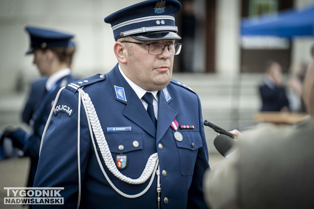 Święto Policji w Stalowej Woli: służba z „stalową wolą”